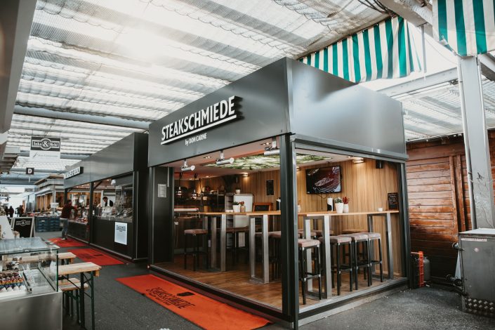 Steakschmiede by Don Carne | Lieblingsladen | Außenansicht | Mr. Düsseldorf Steakschmiede by Don Carne | Lieblingsladen | Außenansicht | Mr. Düsseldorf