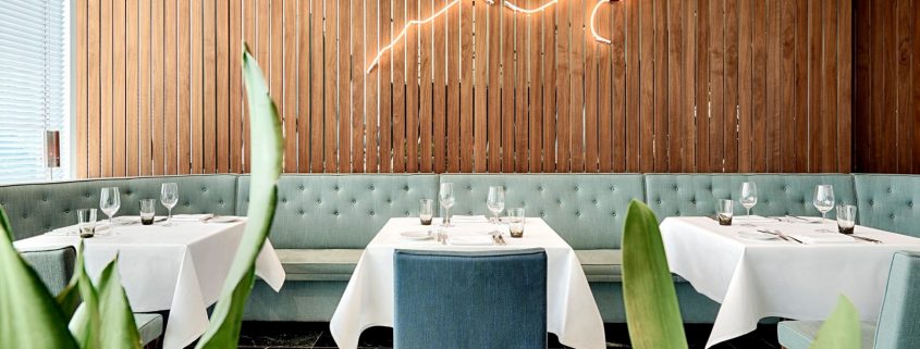 PHOENIX Restaurant & Bar