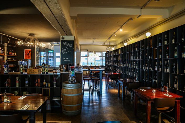 Lido Bistro | Eingang | Lieblingsladen | Mr. Düsseldorf Lido Bistro | Eingang | Lieblingsladen | Mr. Düsseldorf