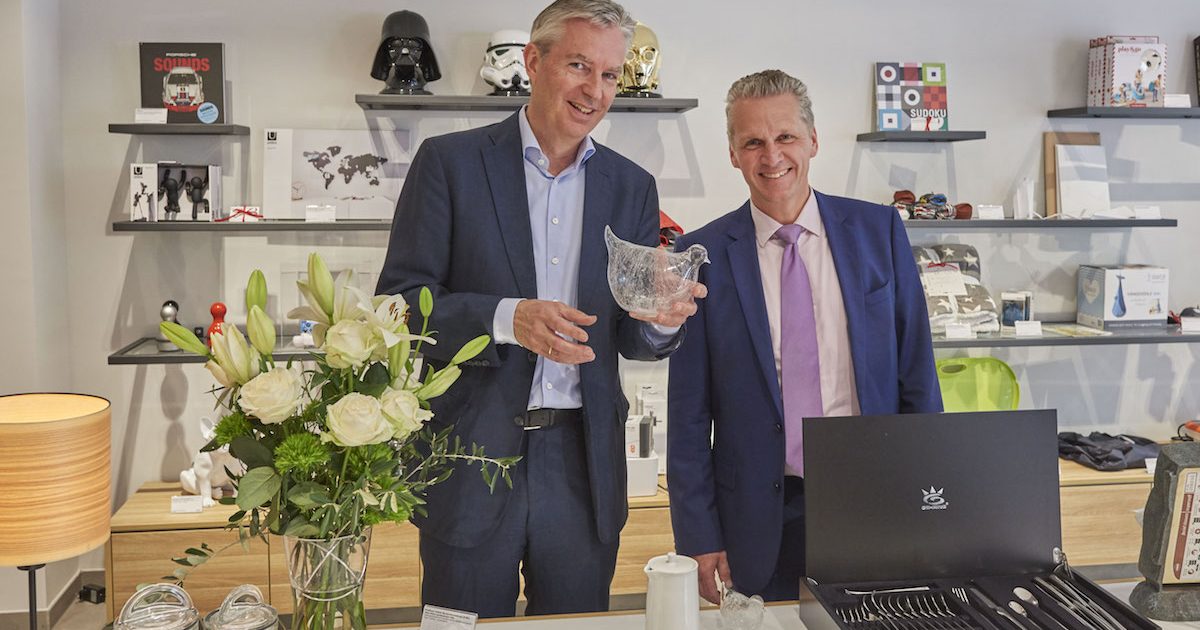 Dieter Junghans (Geschäftsführender Gesellschafter) & Ulf Bergjohann Geschäftsführer) während der Eröffnung des Pro-Idee Concept-Stores