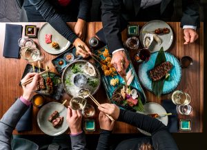 Qomo Rheinturm Sharing-Rezept by Mr.Ito mit Gästen | Qomo