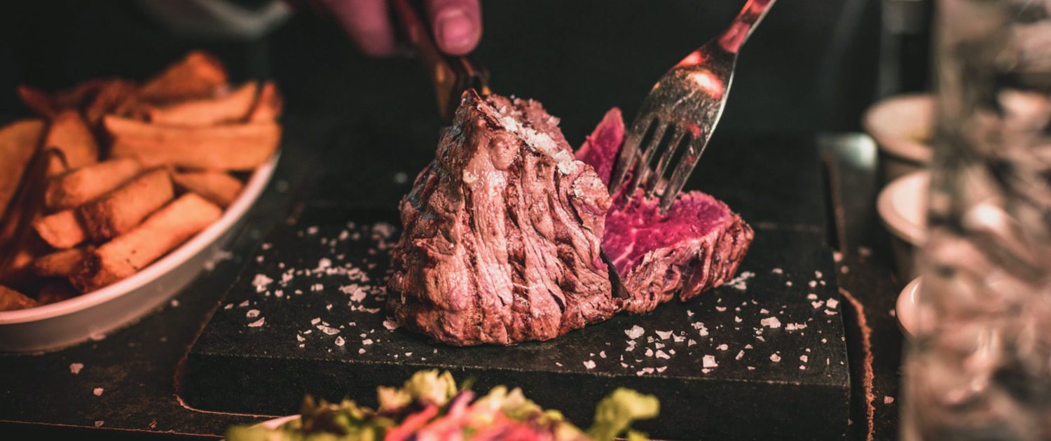 Das beste Steak in Düsseldorf | Magazin | Mr. Düsseldorf | Foto: ABACCO'S STEAKHOUSE