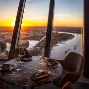 Die besten Rooftop Bars in Düsseldorf | Topliste | Mr. Düsseldorf | Foto: Qomo