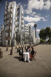 "Tues! Oder einfach mal die Fresse halten" mit Daniel-John Riedl | rheingeredet von Mr. Düsseldorf