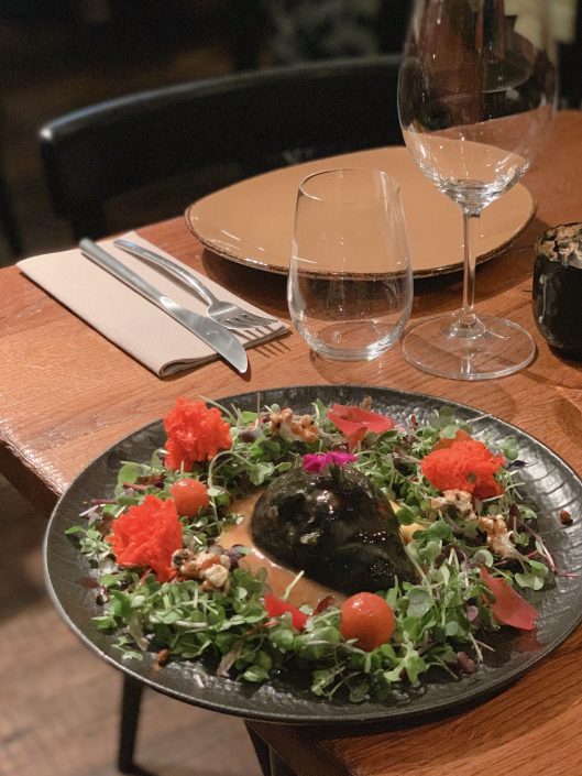 Gegrillter Avocado Salat im Koa | Reisebericht aus Palma | Mr. Düsseldorf Gegrillter Avocado Salat im Koa | Reisebericht aus Palma | Mr. Düsseldorf