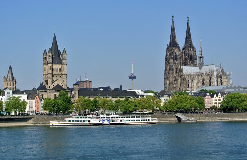 Flohmarktmeile Kölner Altstadt | Top Trödelmärkte in Düsseldorf & Umgebung | Magazin | Mr. Düsseldorf | Foto: Michael Philipp / Unsplash