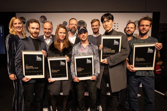 Art Düsseldorf 2019 geht zu Ende | Magazin | Mr. Düsseldorf | Die Blooom Award by Warsteiner Jury mit den Finalisten © Hubertus Struchholz Art Düsseldorf 2019 geht zu Ende | Magazin | Mr. Düsseldorf | Die Blooom Award by Warsteiner Jury mit den Finalisten © Hubertus Struchholz