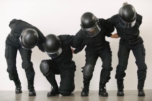 Art Düsseldorf 2019 geht zu Ende | Magazin | Mr. Düsseldorf | Isaac Chong Wai, Rehearsal of the Futures: Police Training Exercises, 2018 © Isaac Chong Wai