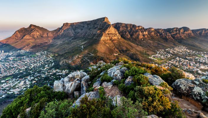 Reisebericht aus Kapstadt | Magazin – Mr. Düsseldorf | Kapstadt Tafelberg Reisebericht aus Kapstadt | Magazin - Mr. Düsseldorf | Kapstadt Tafelberg