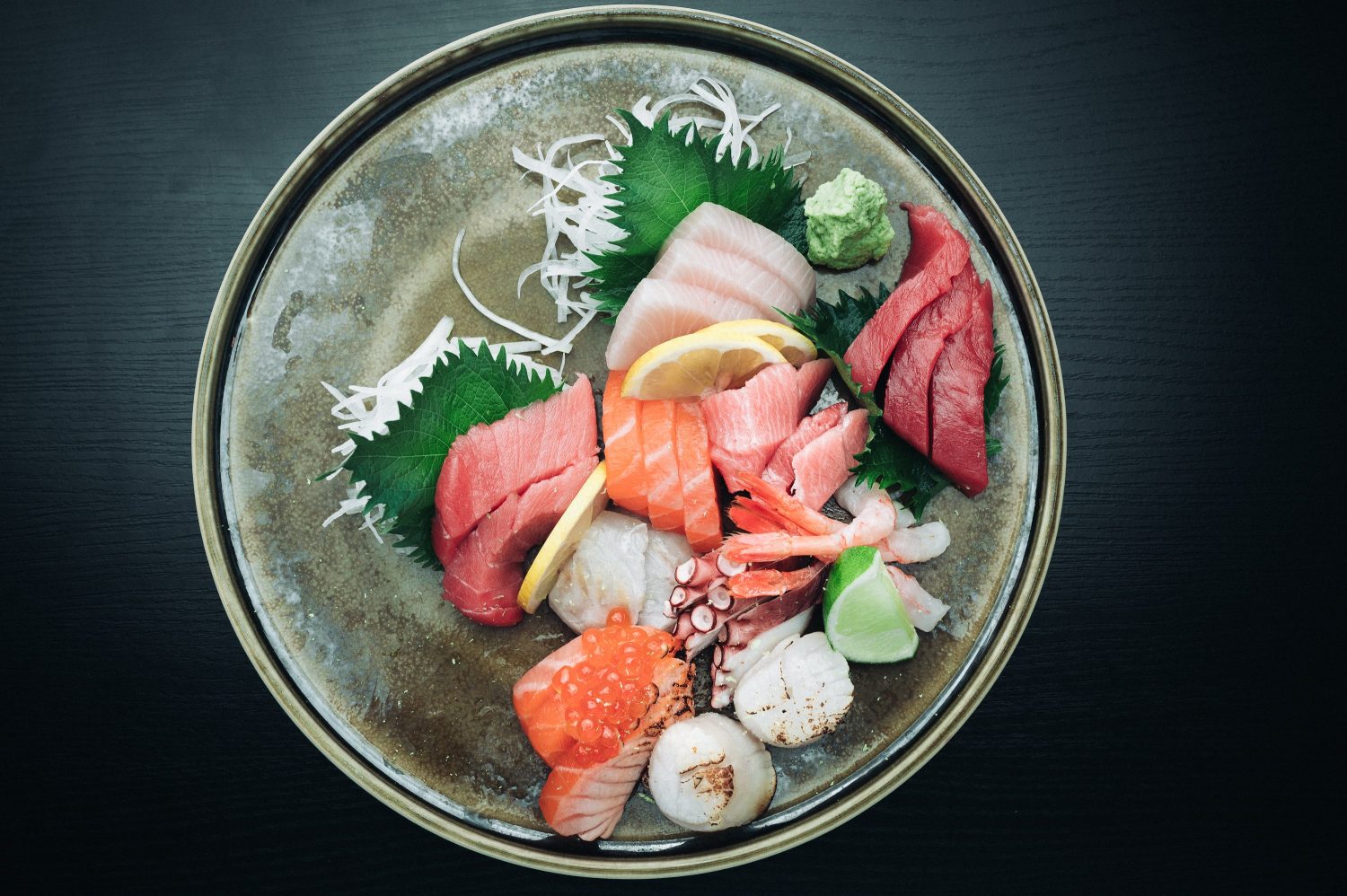 Das Shabu Top Sushi Restaurants in Düsseldorf Magazin Mr. Düsseldorf Foto HoWing Siu