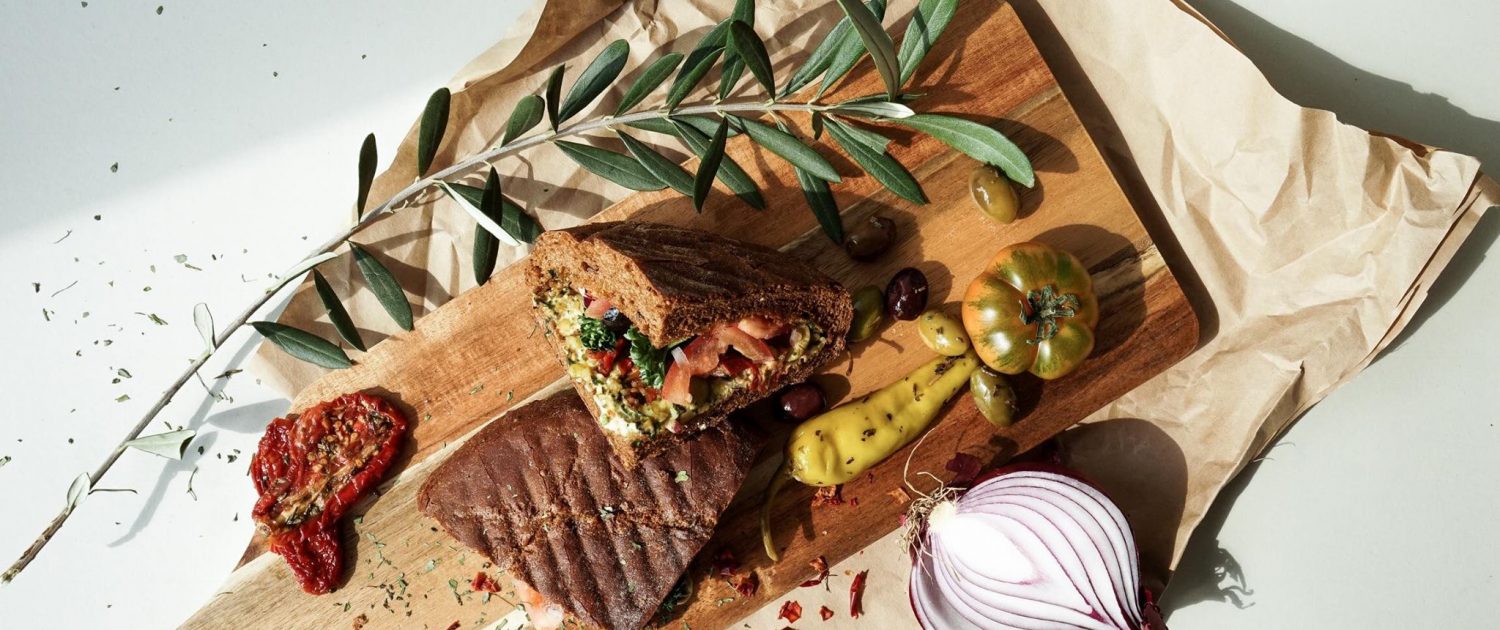 Die 15 besten Feinkosthändler in Düsseldorf | Mr. Düsseldorf | Foto: Feinkost Fladi