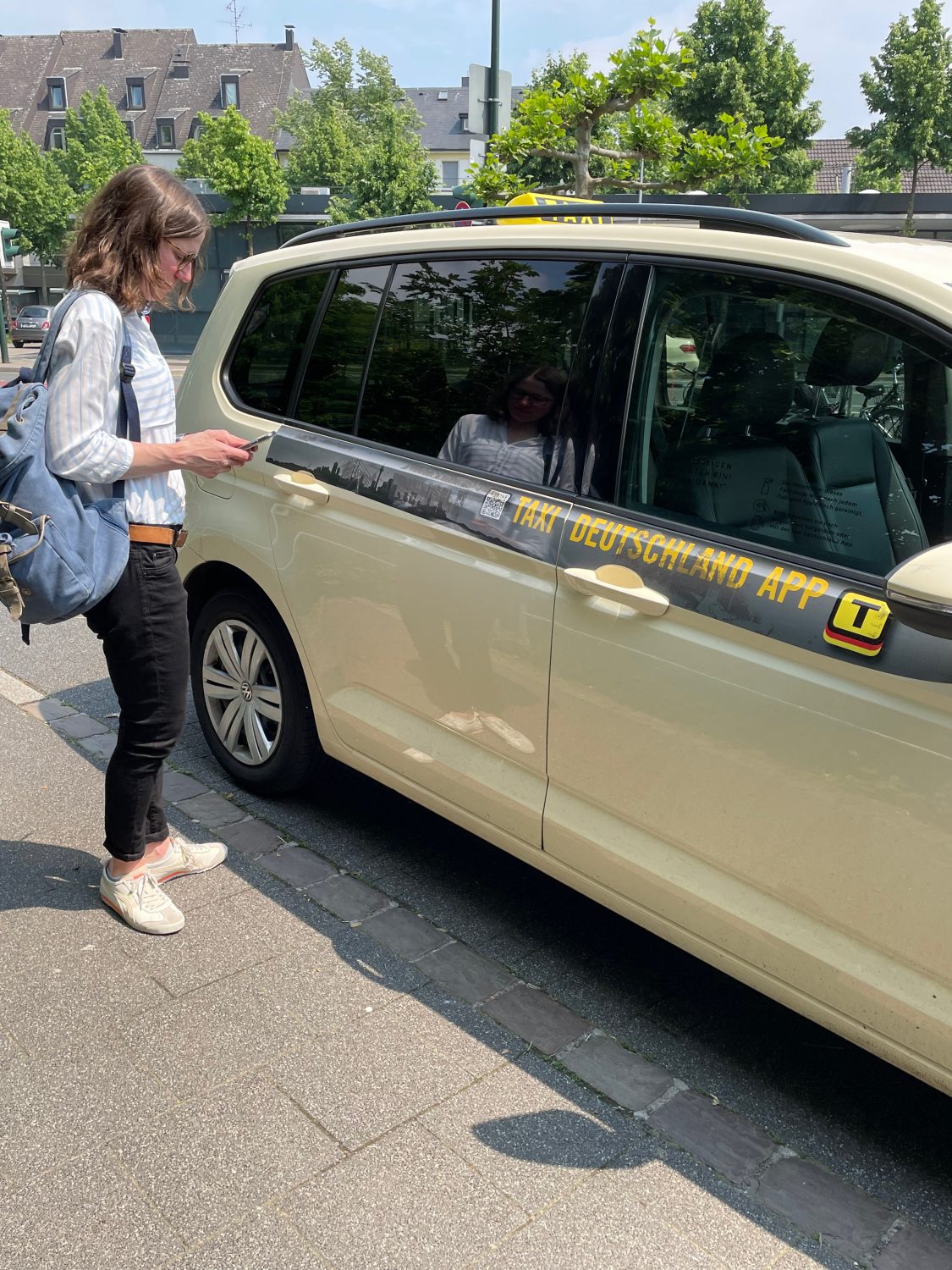 Bahn Verspätung Taxi Nach Hause Taxi nach Hause | redy App der Rheinbahn | Mr. Düsseldorf - Mr. Düsseldorf