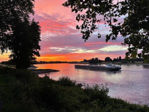 Landhaus Mönchenwerth | Top Sonnenuntergänge in Düsseldorf | Magazin | Mr. Düsseldorf | Foto: Landhaus Mönchenwerth