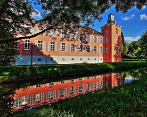 Schloss Kalkum | Top 10 Schlösser in Düsseldorf und Umgebung | Magazin | Mr. Düsseldorf | Foto: @causddorf2