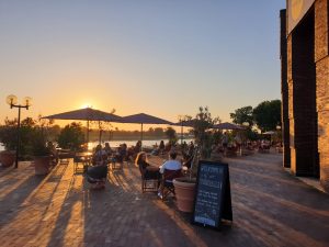 Tonhallen Terrasse | Top Sonnenuntergänge in Düsseldorf | Magazin | Mr. Düsseldorf | Foto: Tonhallen Terrasse