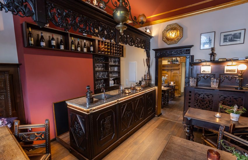 Weinbar Alte Zeit | Mr. Düsseldorf Kartenvorteil Weinbar Alte Zeit | Mr. Düsseldorf Kartenvorteil