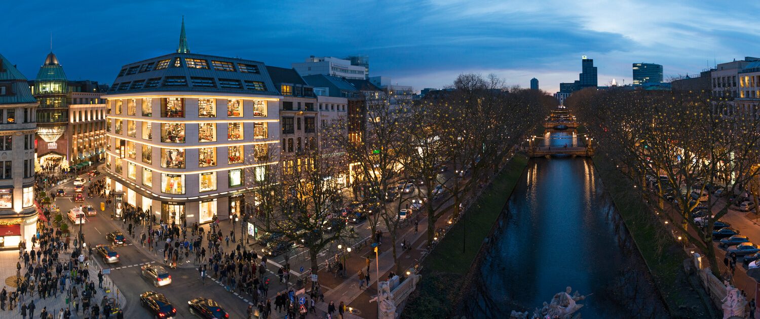 Königsallee | Top Weihnachtsmärkte in Düsseldorf | Mr. Düsseldorf | Foto: Düsseldorf Tourismus GmbH – Andreas Jung