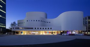 Schauspielhaus Düsseldorf | Top 15 Sehenswürdigkeiten in Düsseldorf | Magazin | Mr. Düsseldorf | Foto: ingenhoven architects / HGEsch