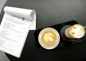 Lightroast Coffee | Die besten Coffee Shops in Düsseldorf | Mr. Düsseldorf | Foto: Anna Bobrova