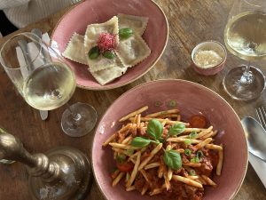 Rigatoni & Riesling