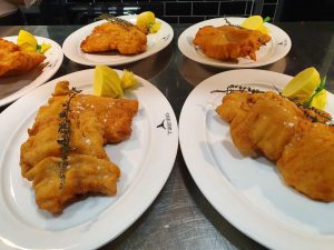 The Grill | Top Schnitzel in Düsseldorf | Mr. Düsseldorf | Foto: The Grill