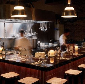 Pastabar Em Brass | Top Restaurants, Bars & mehr in Pempelfort | Topliste | Foto: Pastabar Em Brass