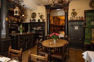 Weinhaus Tante Anna | Top Restaurants, Bars & mehr in der Altstadt Düsseldorf | Topliste | Foto: Weinhaus Tante Anna