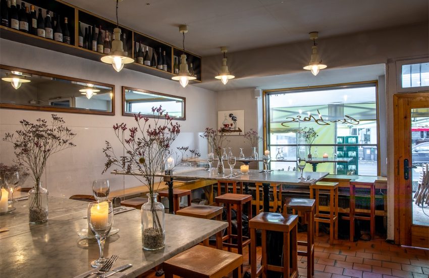 Em Brass | Top Restaurants, Bars & mehr in Pempelfort | Topliste | Foto: Sascha Perrone Em Brass | Top Restaurants, Bars & mehr in Pempelfort | Topliste | Foto: Sascha Perrone