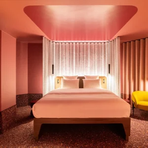 TRIBE | Die besten Hotels in Düsseldorf | Mr. Düsseldorf | Foto: TRIBE