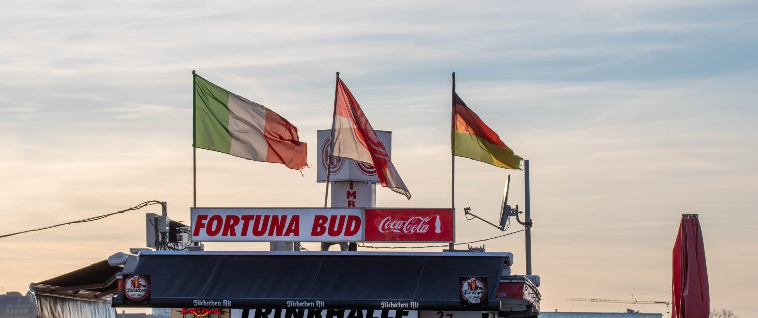 FIFA WM 2026 – Top Orte für Public Viewing in Düsseldorf | Mr. Düsseldorf | Topliste | Foto: Visit Düsseldorf FIFA WM 2026 – Top Orte für Public Viewing in Düsseldorf | Mr. Düsseldorf | Topliste | Foto: Visit Düsseldorf