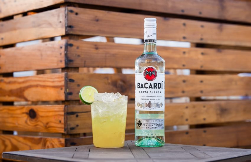 BACARDÍ bringt sommerliche Drinks & karibische Vibes aufs PAROOKAVILLE Festival | Magazin | Mr. Düsseldorf | Foto: BACARDÍ BACARDÍ bringt sommerliche Drinks & karibische Vibes aufs PAROOKAVILLE Festival | Magazin | Mr. Düsseldorf | Foto: BACARDÍ