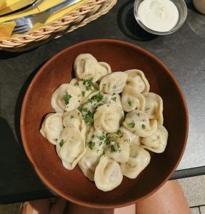 Satti | Top Spots in Düsseldorf Bilk | Mr. Düsseldorf | Foto: pexels