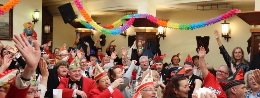 Dozentenfrühschoppen | Mr. Düsseldorf | Düsseldates | Foto: Narrencollegium