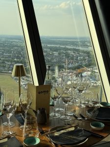 QOMO | Top Restaurants in Düsseldorf | Magazin | Mr. Düsseldorf | Foto: Mr. Düsseldorf