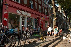 Vernissage K4 | Mr. Düsseldorf | Düsseldates | Foto: Kiefernstraße Düsseldorf