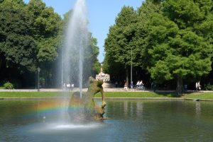 Aufnahme vom Brunnen im Hofgarten Düsseldorf