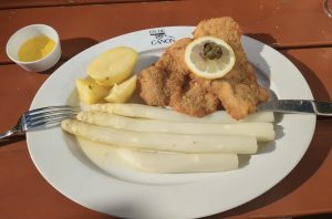En de Canon | Der beste Spargel in Düsseldorf & Umgebung | Magazin | Mr. Düsseldorf | Foto: En de Canon