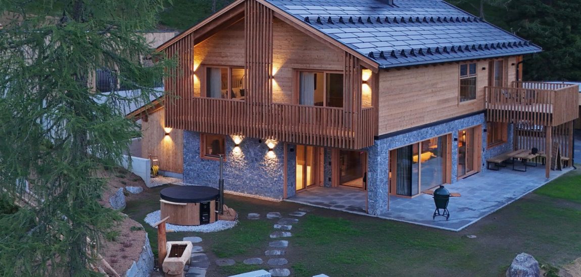 Foto des Fender Chalets inklusive Garten