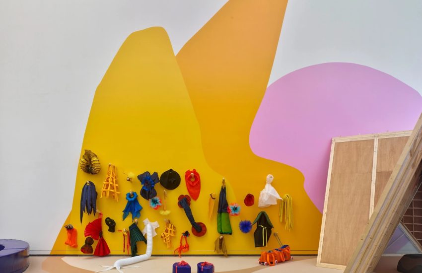 Playground | Top Kunstausstellungen in Düsseldorf | Toplisten | Mr. Düsseldorf | Foto: Kunstsammlung NRW/ Achim Kukulies Playground | Top Kunstausstellungen in Düsseldorf | Toplisten | Mr. Düsseldorf | Foto: Kunstsammlung NRW/ Achim Kukulies