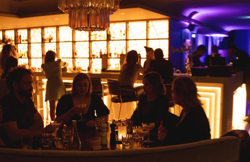 Foto des GRANDE ÉTOILE bei Nacht