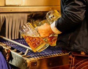 Kasematten Oktoberfest | Oktoberfest Düsseldorf - die besten Tipps | Mr. Düsseldorf | Topliste | Foto: Unplash