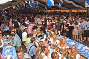 Oktoberfest Niederkassel | Oktoberfest Düsseldorf - die besten Tipps | Mr. Düsseldorf | Topliste | Foto: Oktoberfest Niederkassel
