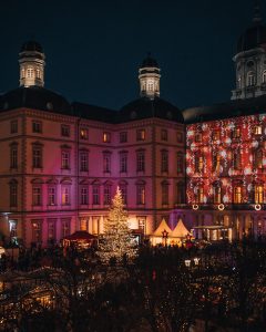 Unikat-Weihnachtsmarkt auf Schloss Bensberg | Top Weihnachtsmärkte in Düsseldorf | Mr. Düsseldorf | Foto: Jannis Hagels