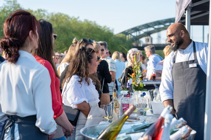 KD Eventschiffe Düsseldorf | Lieblingsladen | Mr. Düsseldorf | Foto: KD