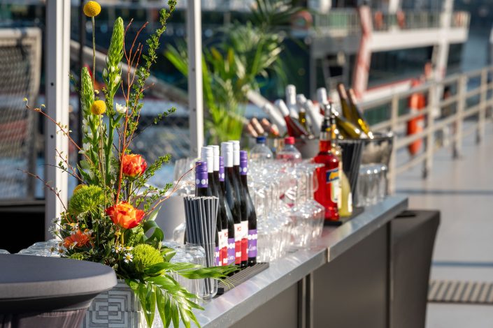 KD Eventschiffe Düsseldorf | Lieblingsladen | Mr. Düsseldorf | Foto: KD KD Eventschiffe Düsseldorf | Lieblingsladen | Mr. Düsseldorf | Foto: KD