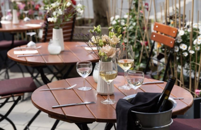 MASSI | Die besten Dinner-Terrassen in Düsseldorf | Mr. Düsseldorf | Topliste | Foto: Nico Eifert