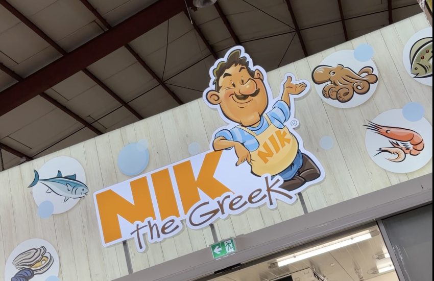 NIK THE GREEK | Düsseldorf Heerdt | Magazin | Mr. Düsseldorf | Foto: Mr. Düsseldorf NIK THE GREEK | Düsseldorf Heerdt | Magazin | Mr. Düsseldorf | Foto: Mr. Düsseldorf